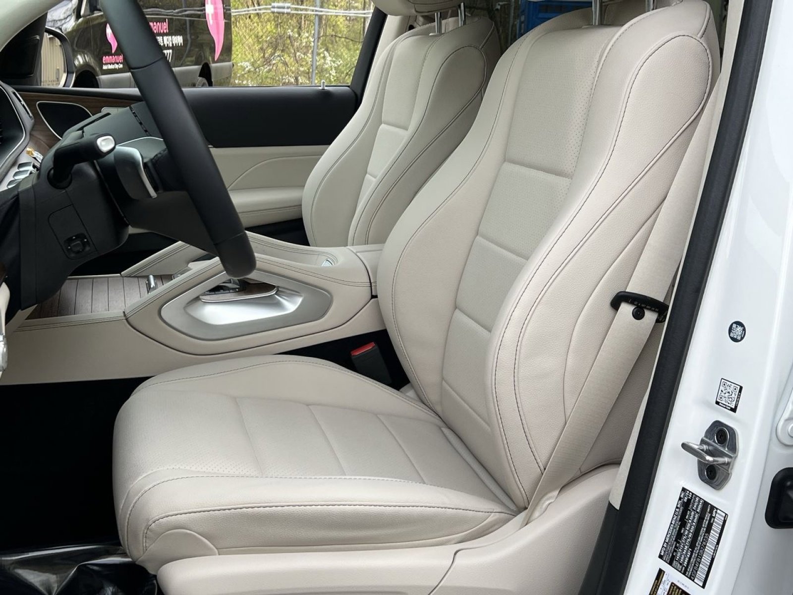 Certified 2025 Mercedes-Benz GLE 350 4MATIC image 11