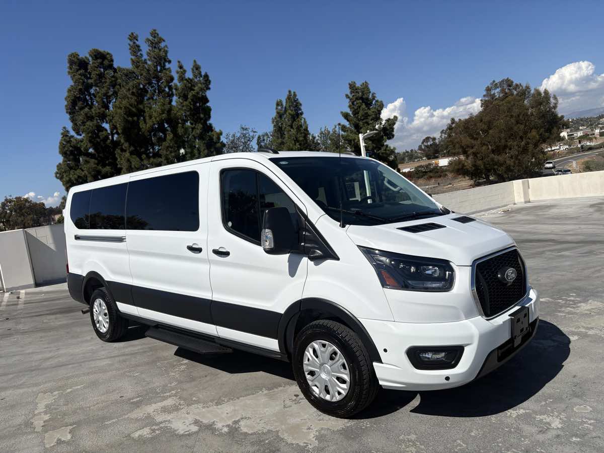 Used 2026 Ford Transit 350 XLT RWD image 38