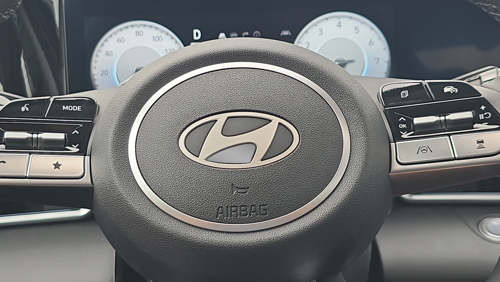 New 2026 Hyundai Elantra Limited FWD image 12