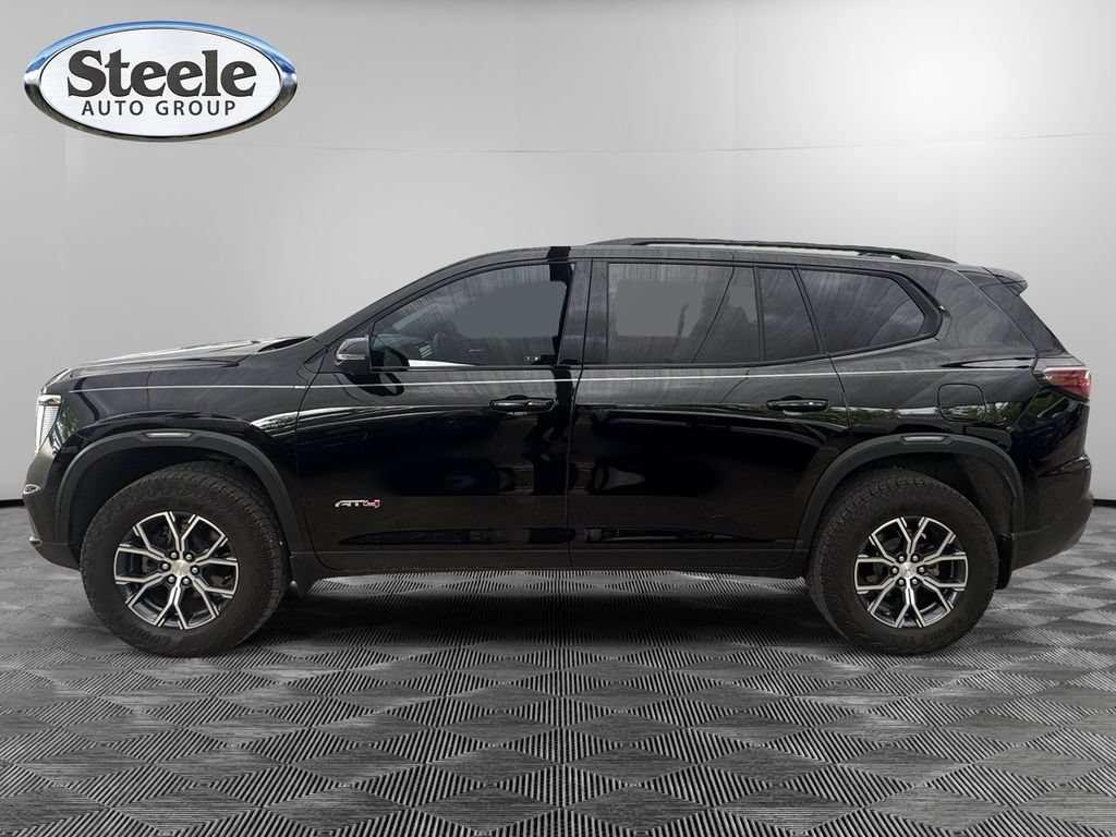 Used 2024 GMC Acadia AT4 AWD/4WD image 2