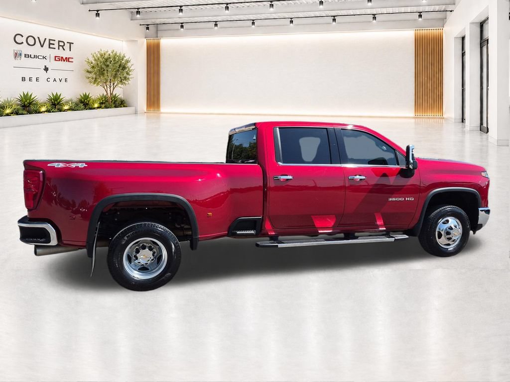 Used 2024 Chevrolet Silverado 3500 LTZ w/ LTZ Convenience Package AWD/4WD image 14