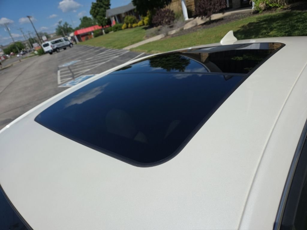 Used 2013 Cadillac CTS Luxury w/ Wood Trim Package image 11