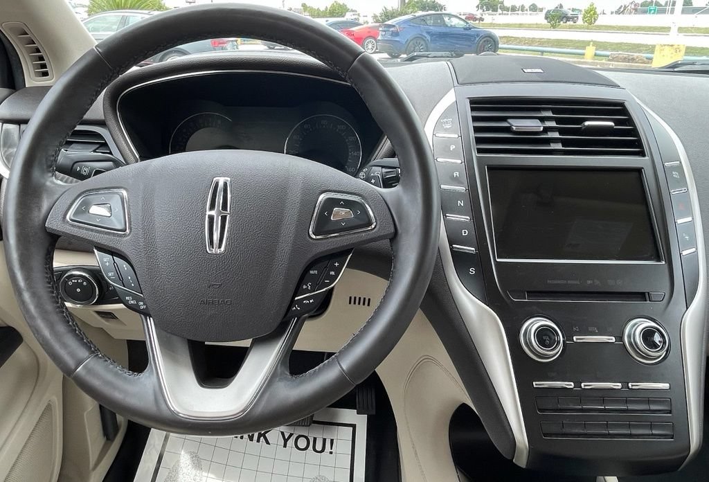 Used 2018 Lincoln MKC Reserve AWD/4WD image 17