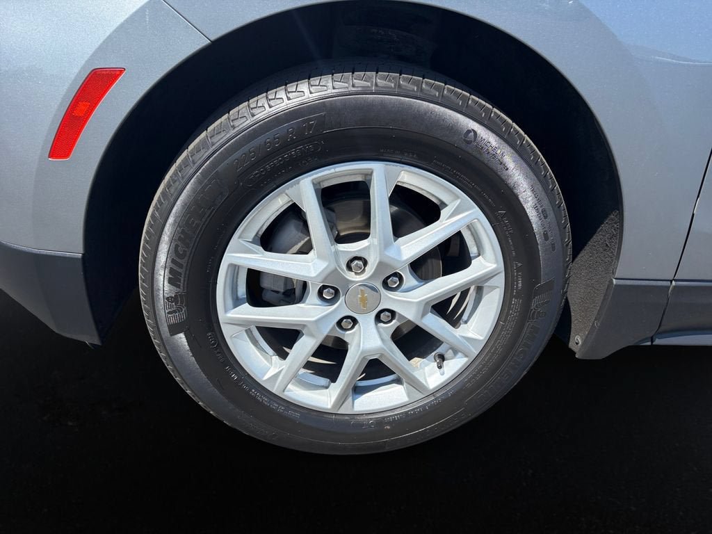 Certified 2024 Chevrolet Equinox LT FWD image 9