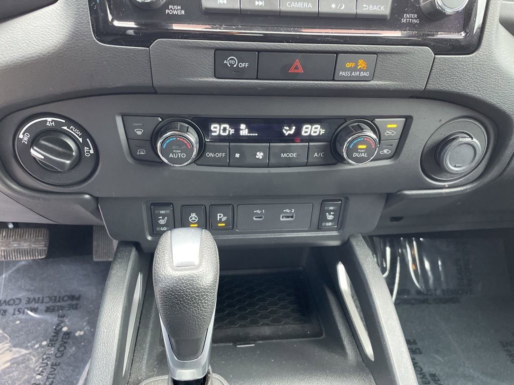Used 2024 Nissan Frontier SV w/ SV Convenience Package image 18