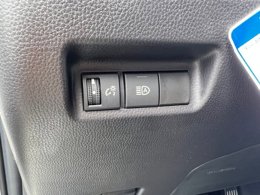 New 2025 Toyota RAV4 XLE image 37