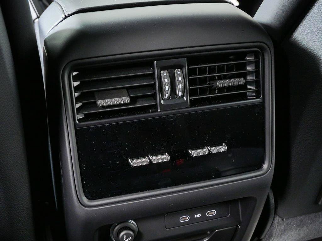 New 2026 Porsche Cayenne GTS AWD/4WD image 21