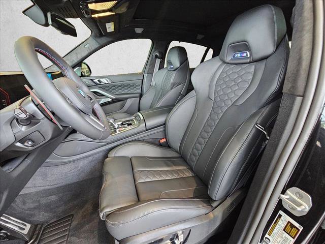 Used 2026 BMW X6 M Competition w/ Executive Package image 4