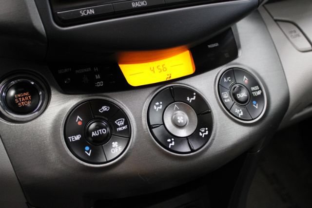 Used 2012 Toyota RAV4 Limited w/ Premium Plus Value Pkg AWD/4WD image 21