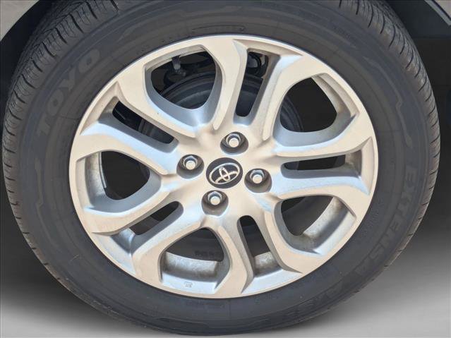 Used 2017 Toyota Yaris iA FWD image 16