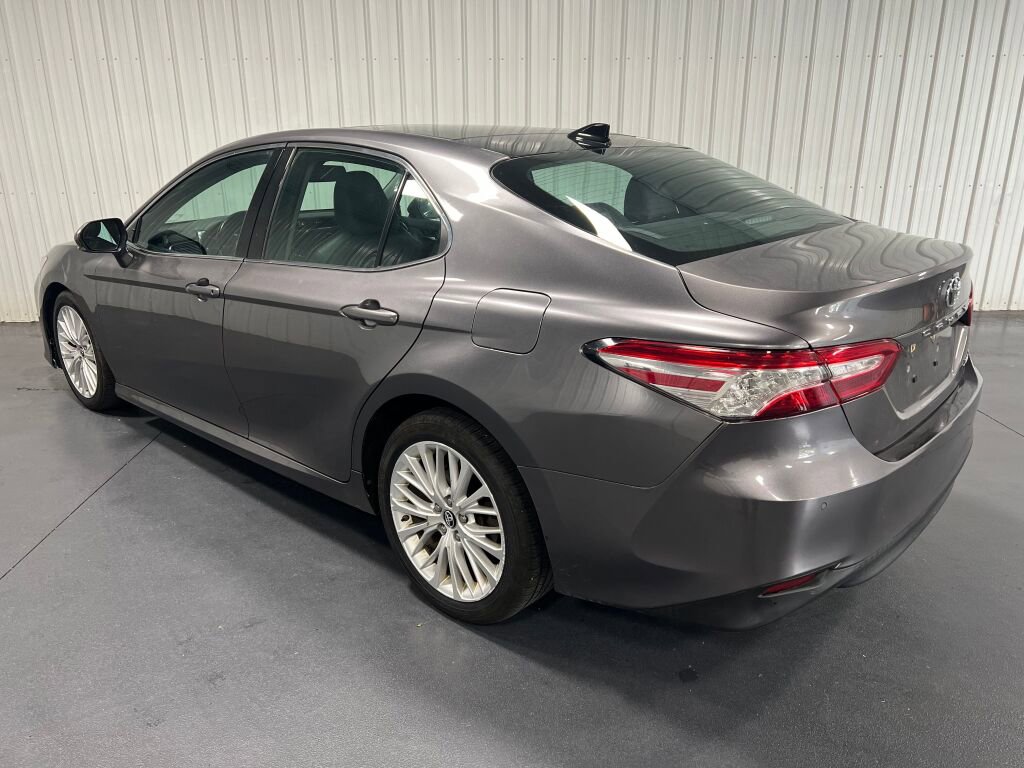 Used 2019 Toyota Camry XLE w/ Driver Assist Package image 18