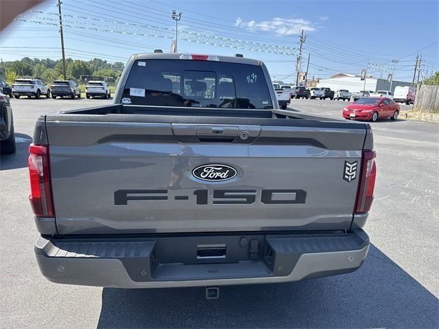 New 2025 Ford F150 XLT w/ Equipment Group 302A MID image 5