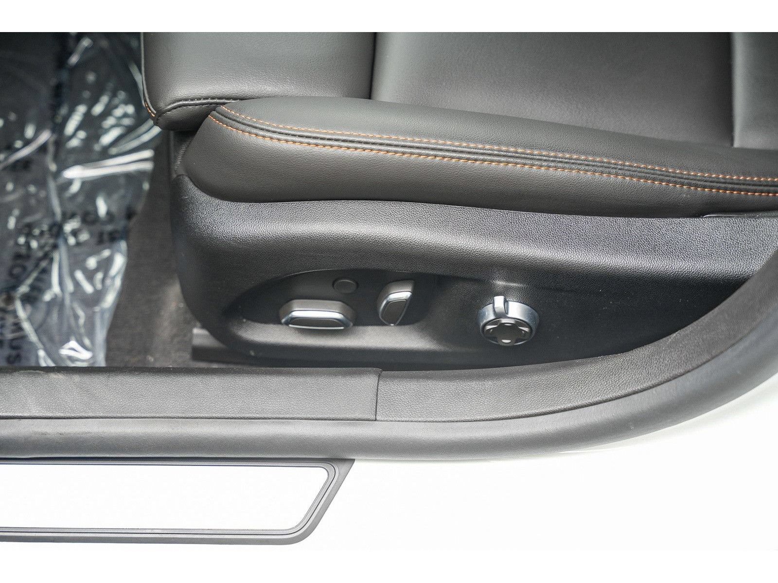 Used 2025 Cadillac CT5 Sport RWD image 21