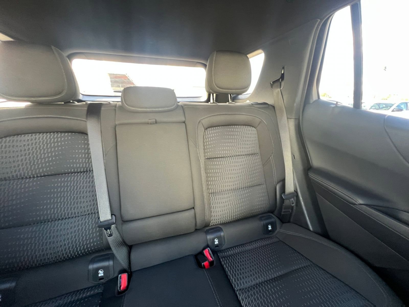 Used 2025 Chevrolet Equinox LT image 37