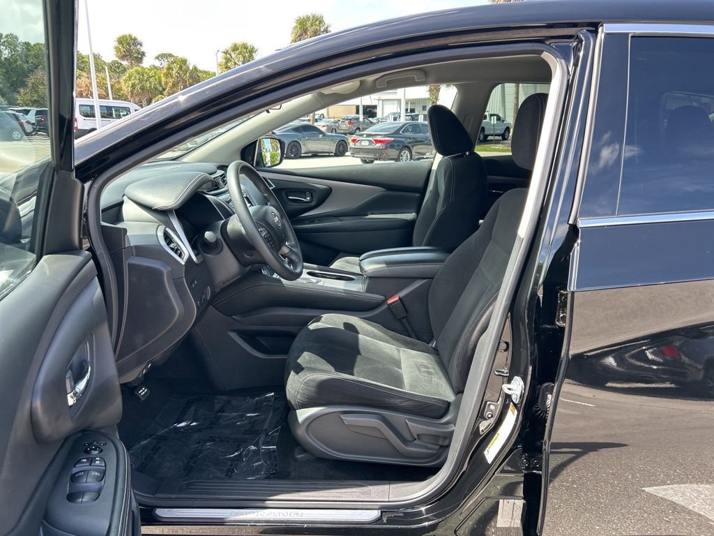 Certified 2023 Nissan Murano S FWD image 17