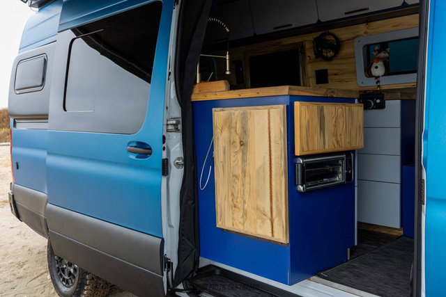 Used 2021 Mercedes-Benz Sprinter 2500 image 46