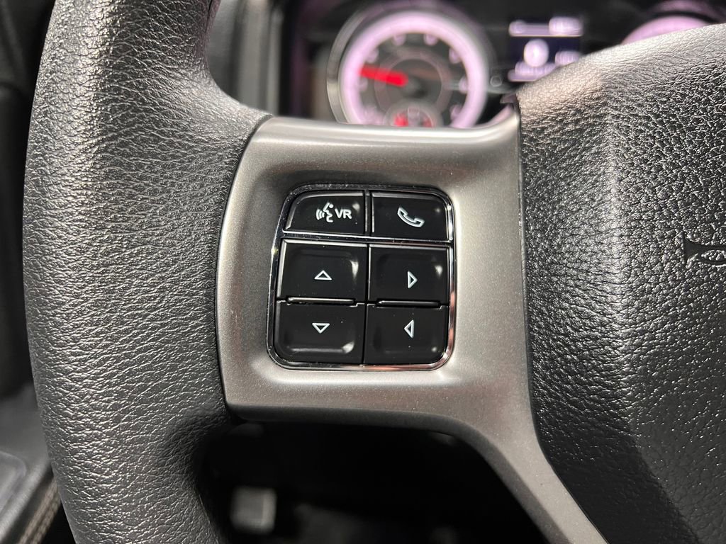 Used 2024 RAM 1500 Classic Warlock w/ Trailer & Traction Group AWD/4WD image 7