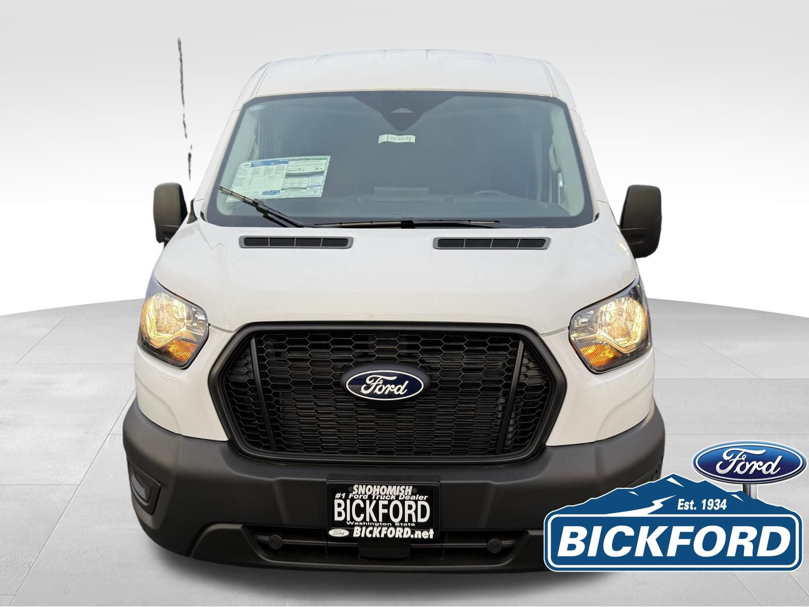 New 2026 Ford Transit 150 148 Medium Roof w/ Load Area Protection Package RWD image 5