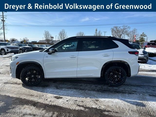 New 2026 Volkswagen Tiguan SE R-Line image 5