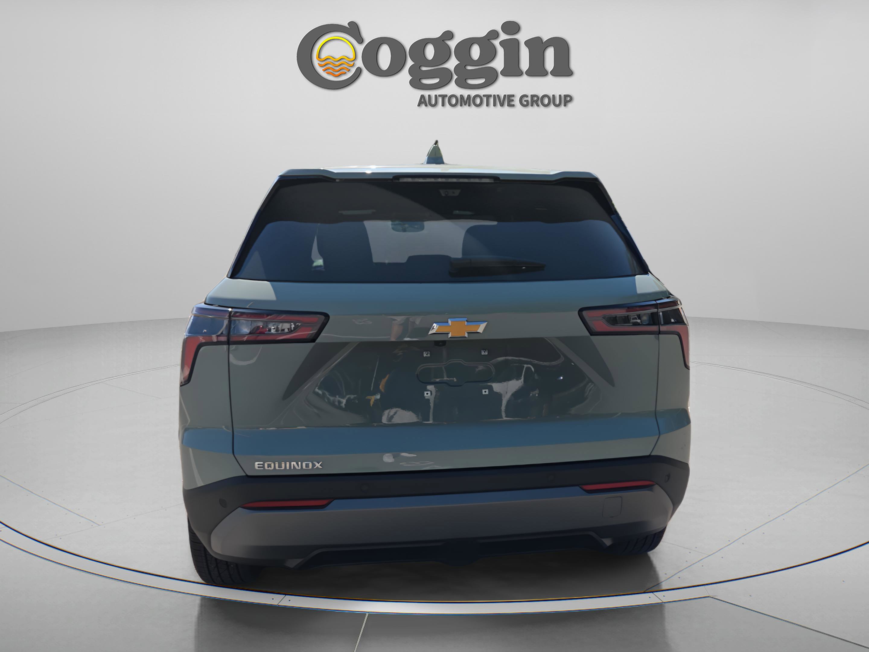 Used 2026 Chevrolet Equinox LT w/ Safety and Technology Package image 4