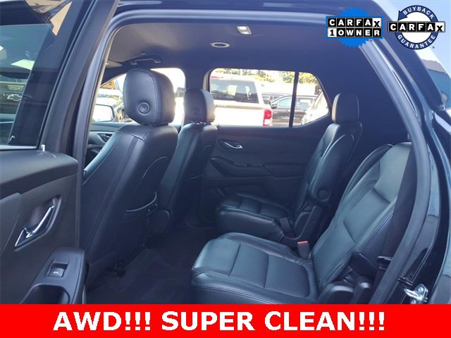 Used 2022 Chevrolet Traverse LT image 16