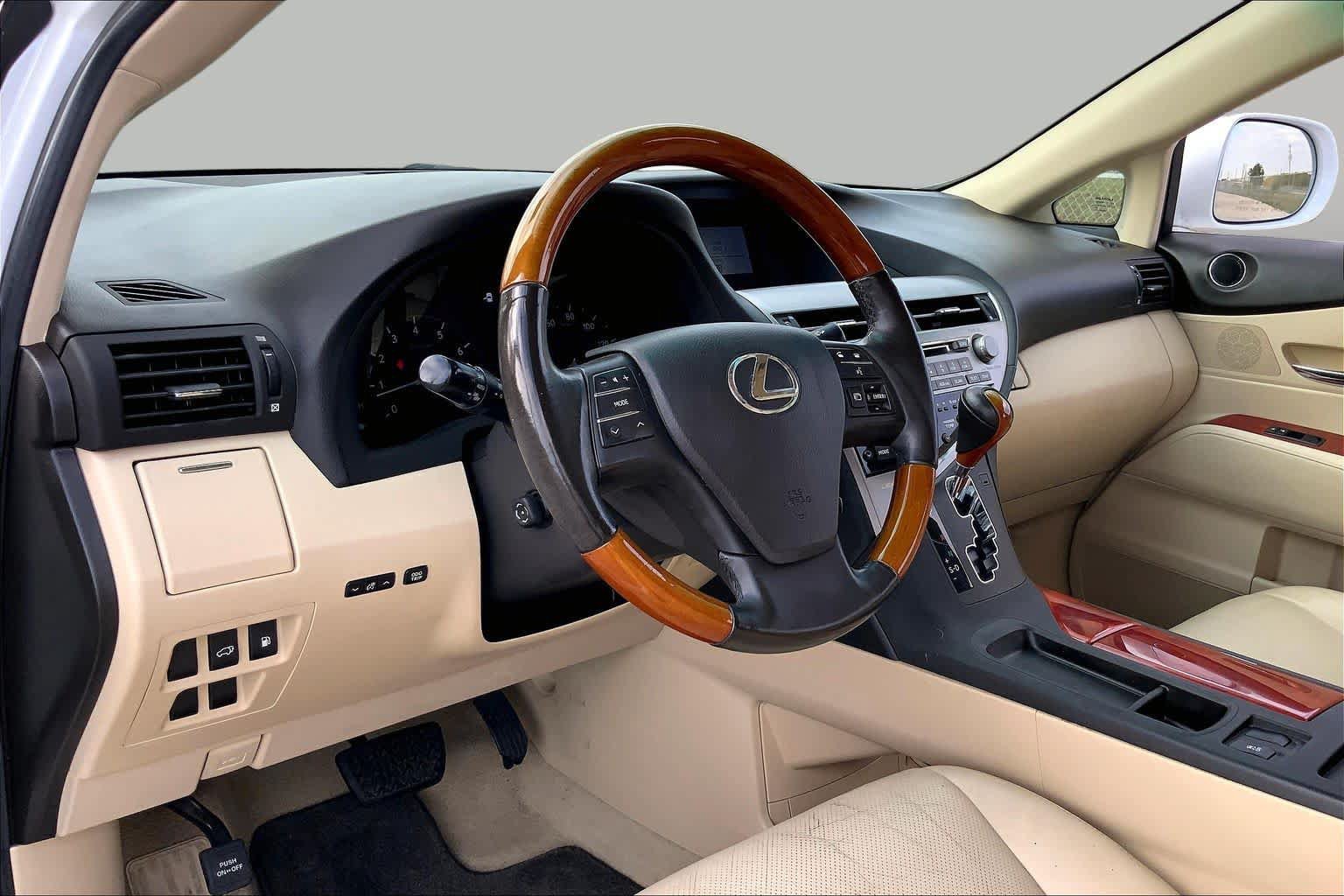 Used 2010 Lexus RX 350 2WD w/ Premium Pkg image 16
