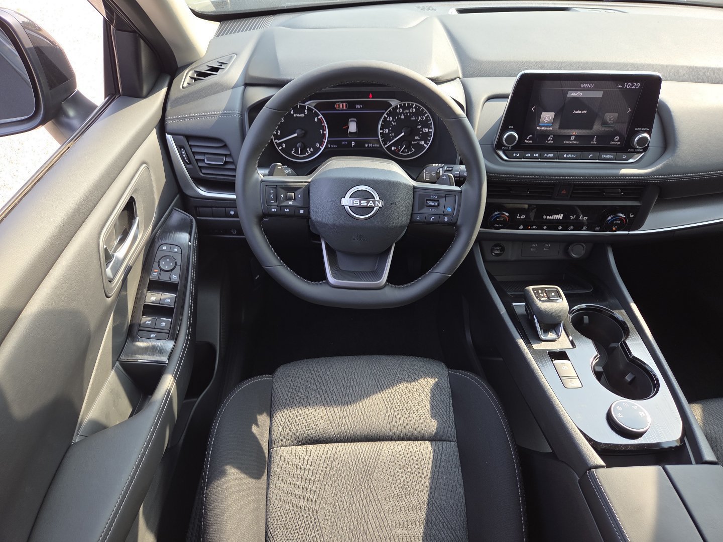 New 2026 Nissan Rogue SV w/ Cold Weather Package AWD/4WD image 5