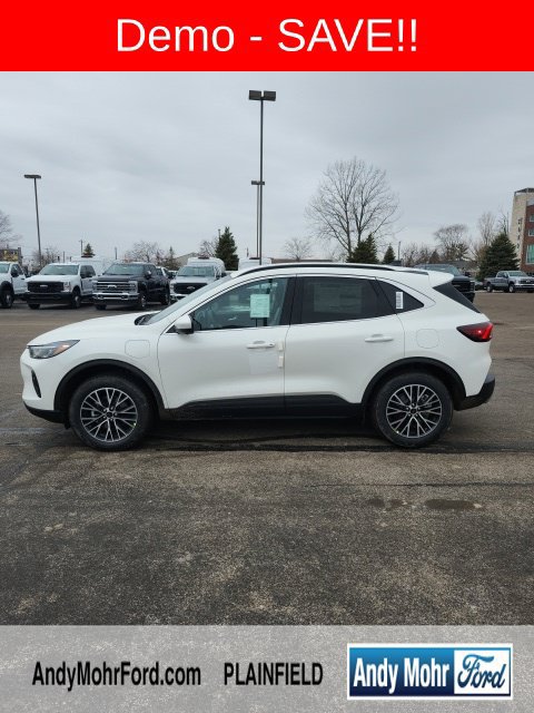 New 2025 Ford Escape SE w/ PHEV Premium Package FWD image 4
