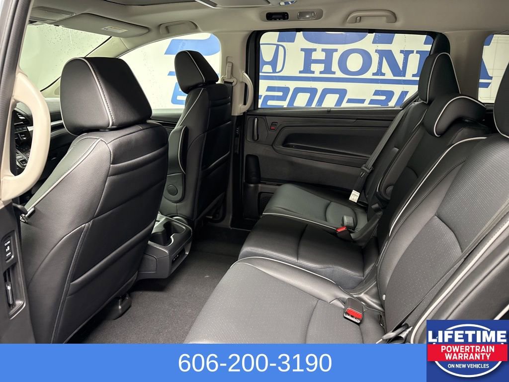 New 2026 Honda Odyssey Elite image 17