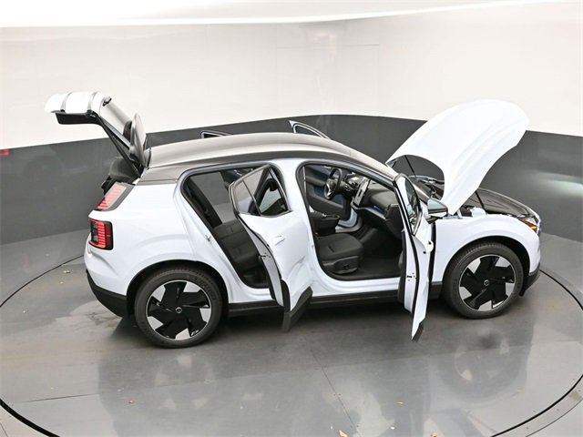 New 2026 Volvo EX30 Plus image 43