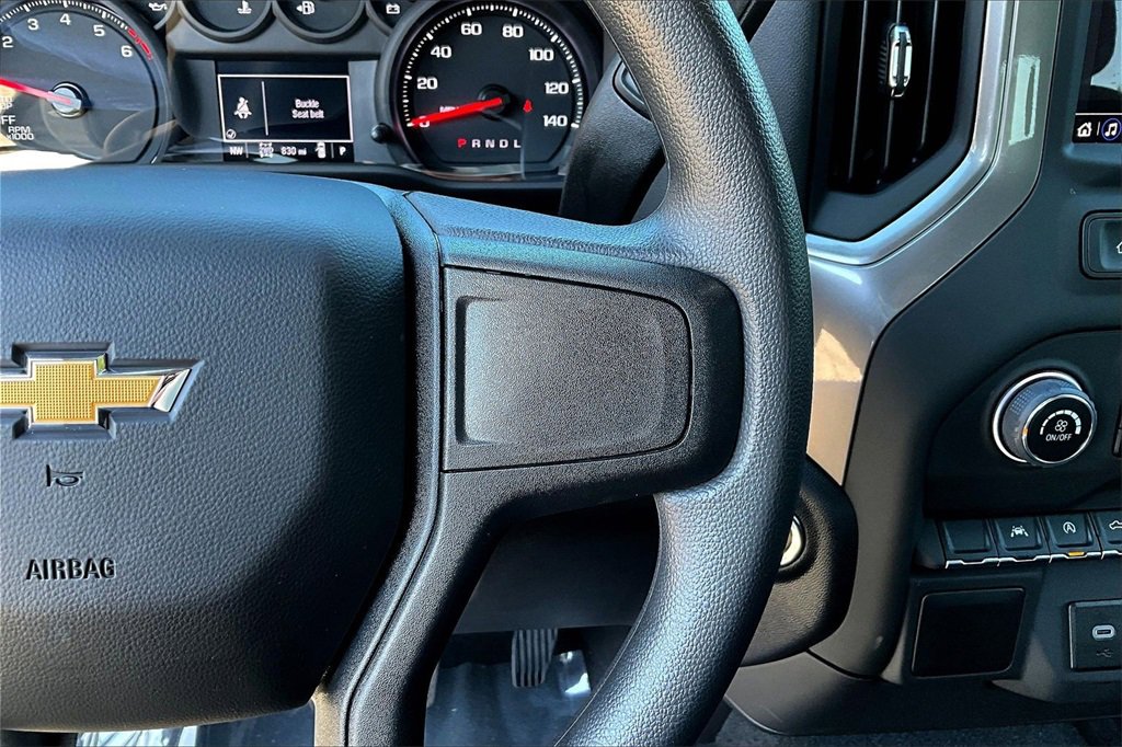 Certified 2025 Chevrolet Silverado 1500 Custom w/ Turbomax Blackout Package image 12