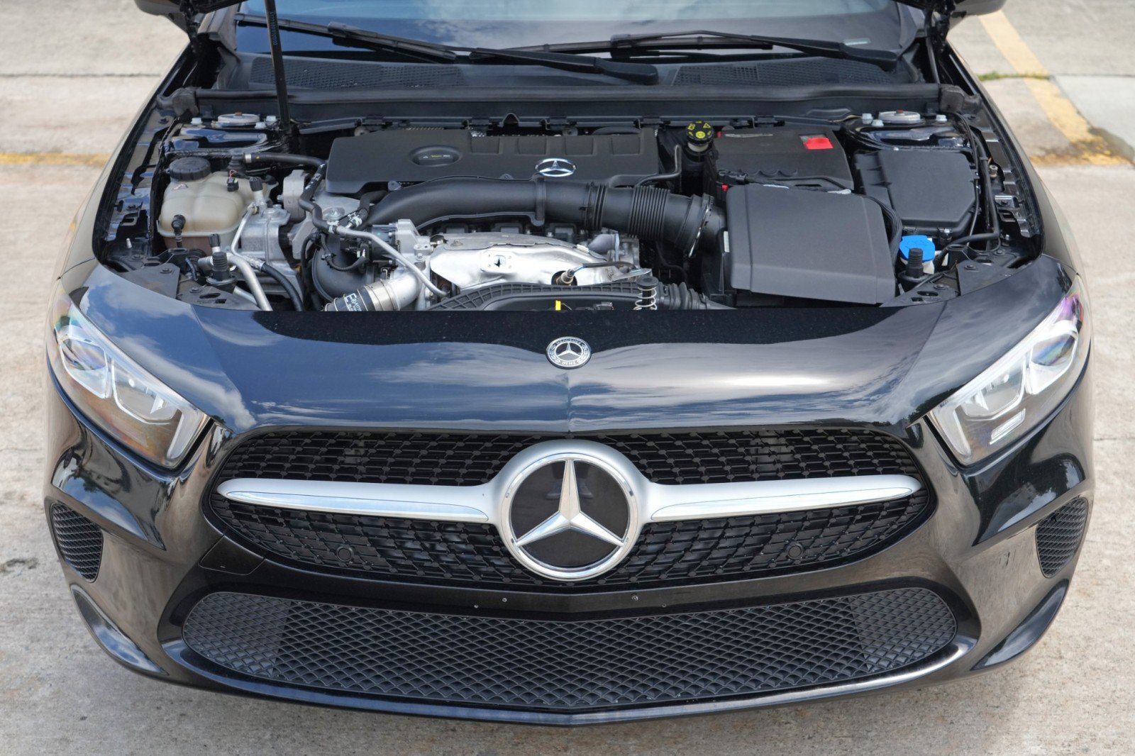 Used 2020 Mercedes-Benz A 220 w/ Premium Package image 7