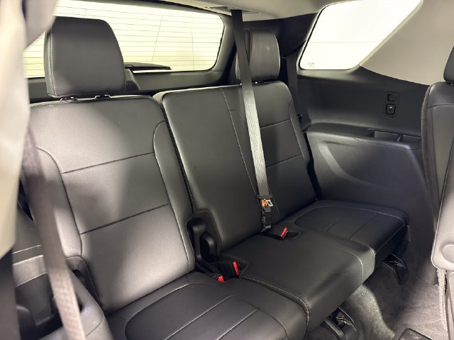 Used 2019 Chevrolet Traverse LT w/ LT Premium Package AWD/4WD image 18