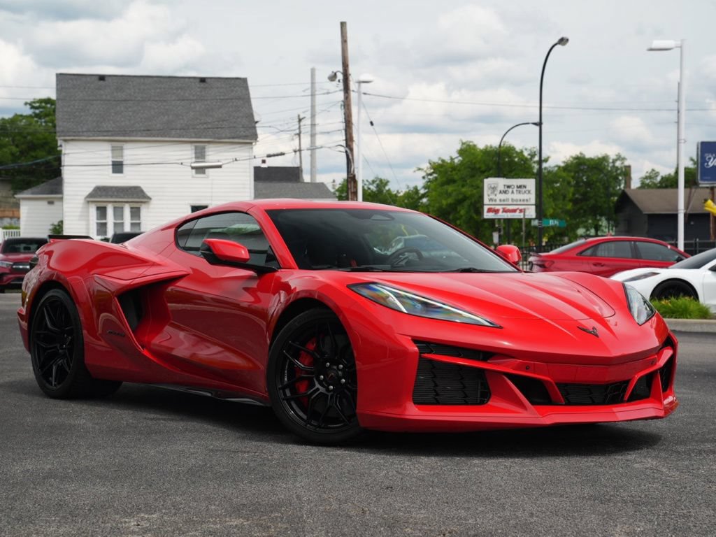 Used 2024 Chevrolet Corvette Z06 w/ Stealth Interior Trim Package RWD image 29