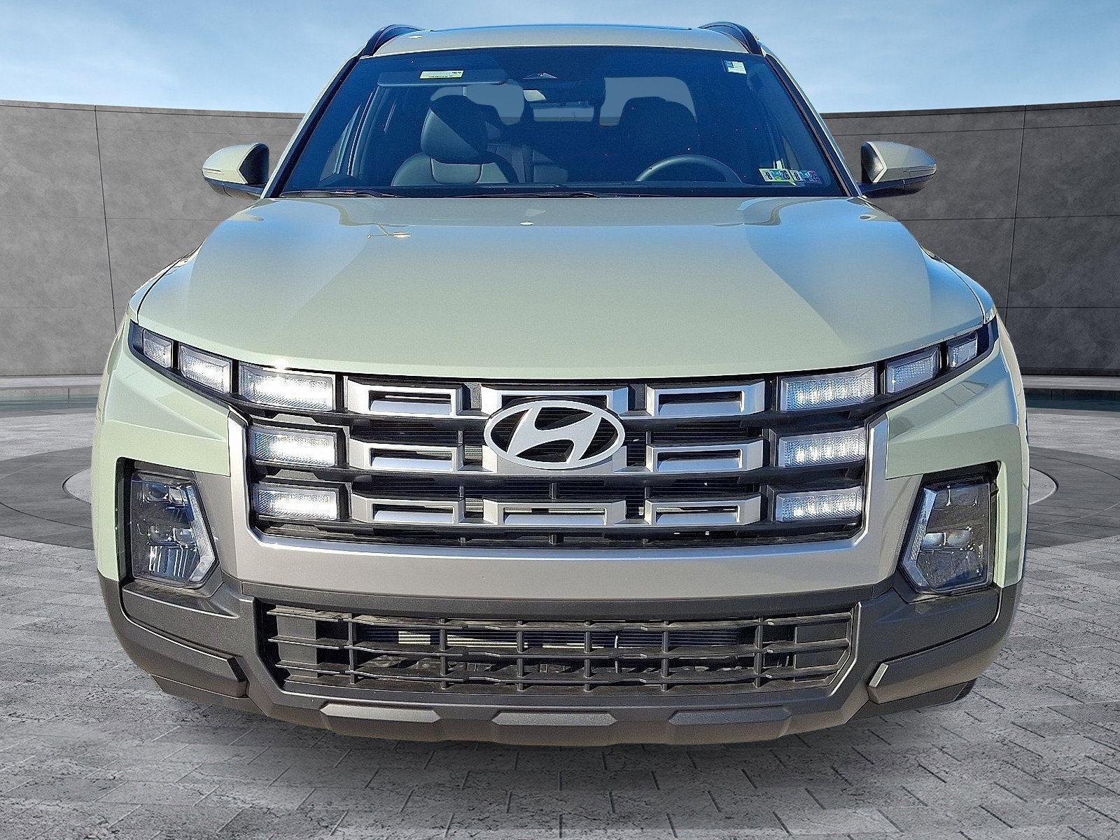 New 2025 Hyundai Santa Cruz SEL image 2