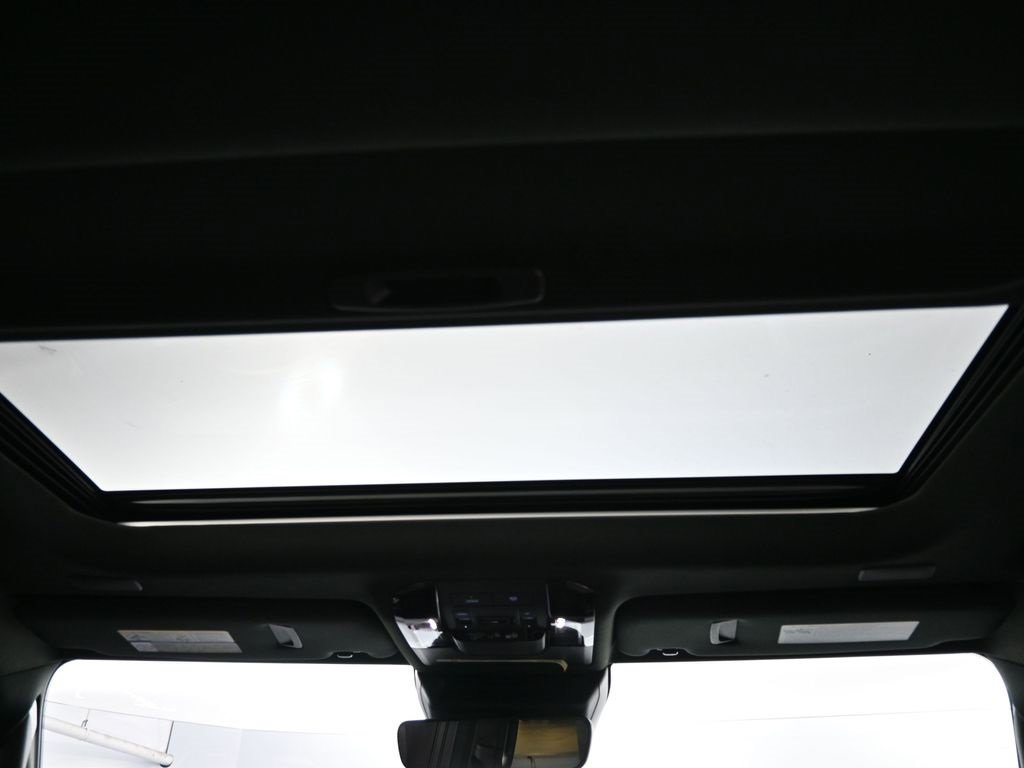 Used 2025 Lexus GX 550 image 26