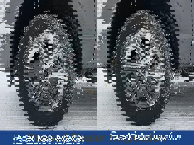 Used 2023 Ford F150 Lariat w/ Equipment Group 502A High image 16