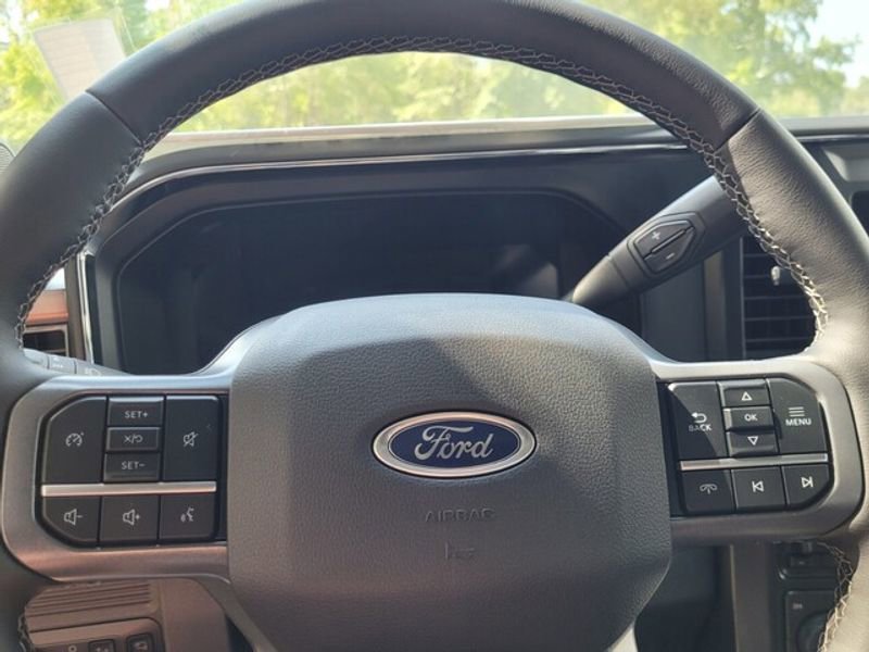 New 2025 Ford F350 Lariat w/ Chrome Package image 22