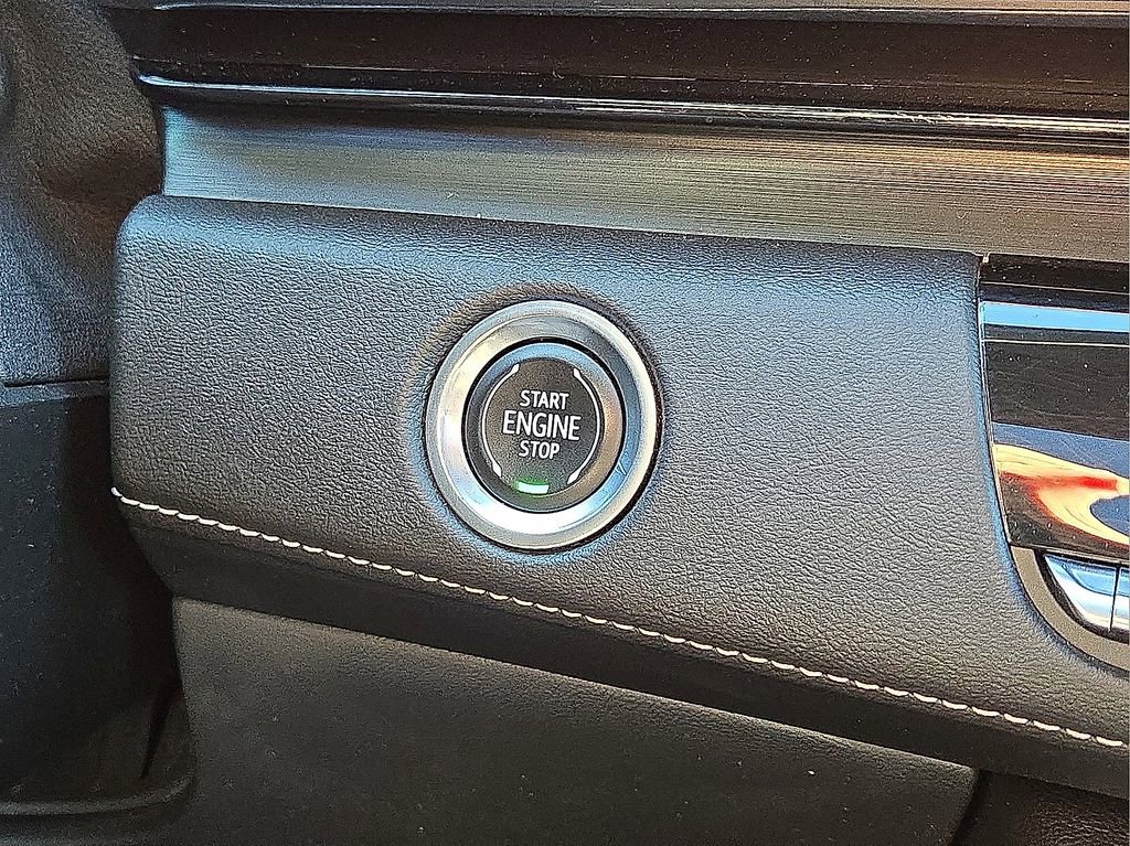 Used 2022 Cadillac Escalade Sport w/ Touring Package image 30