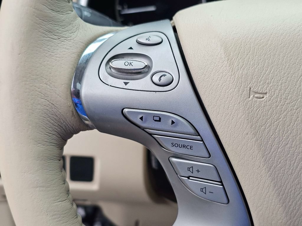 Used 2018 Nissan Murano Platinum w/ Cargo Package FWD image 22