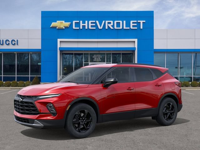 New 2026 Chevrolet Blazer LT w/ Midnight/Sport Edition FWD image 2