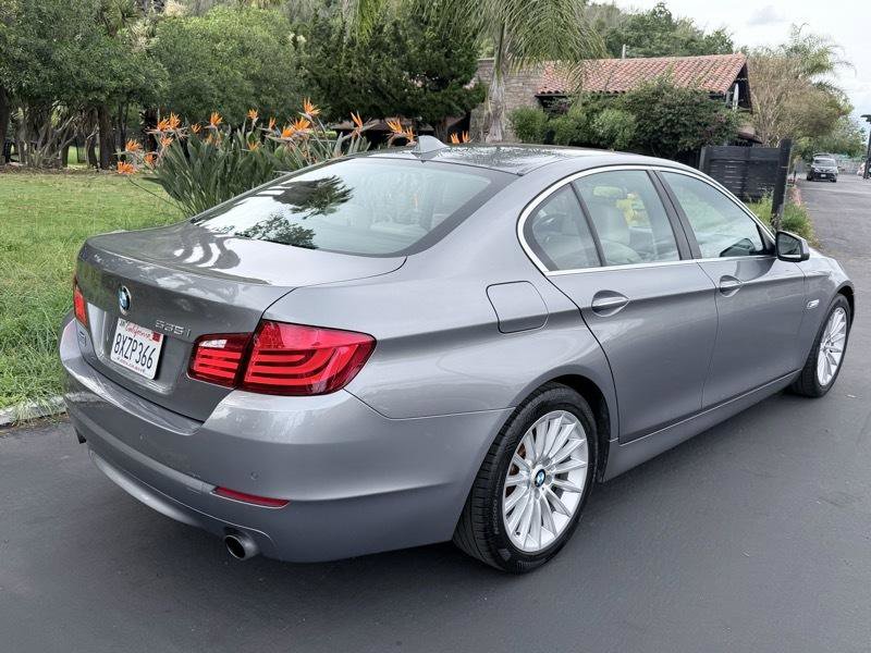 Used 2011 BMW 535i Sedan RWD image 7