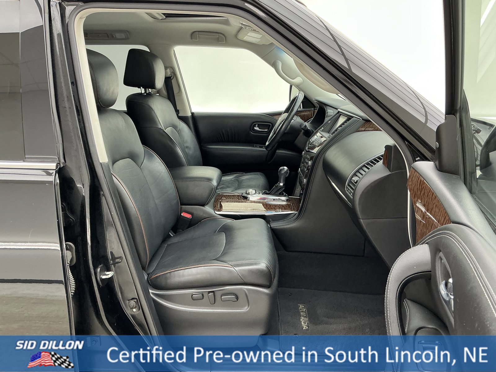 Used 2017 Nissan Armada Platinum w/ Captain Seat Package image 27