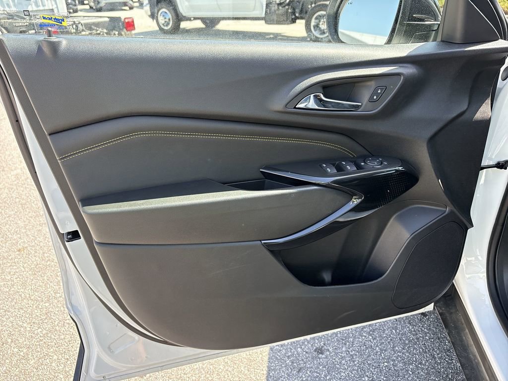 New 2026 Chevrolet Trax ACTIV w/ Driver Confidence Package FWD image 21