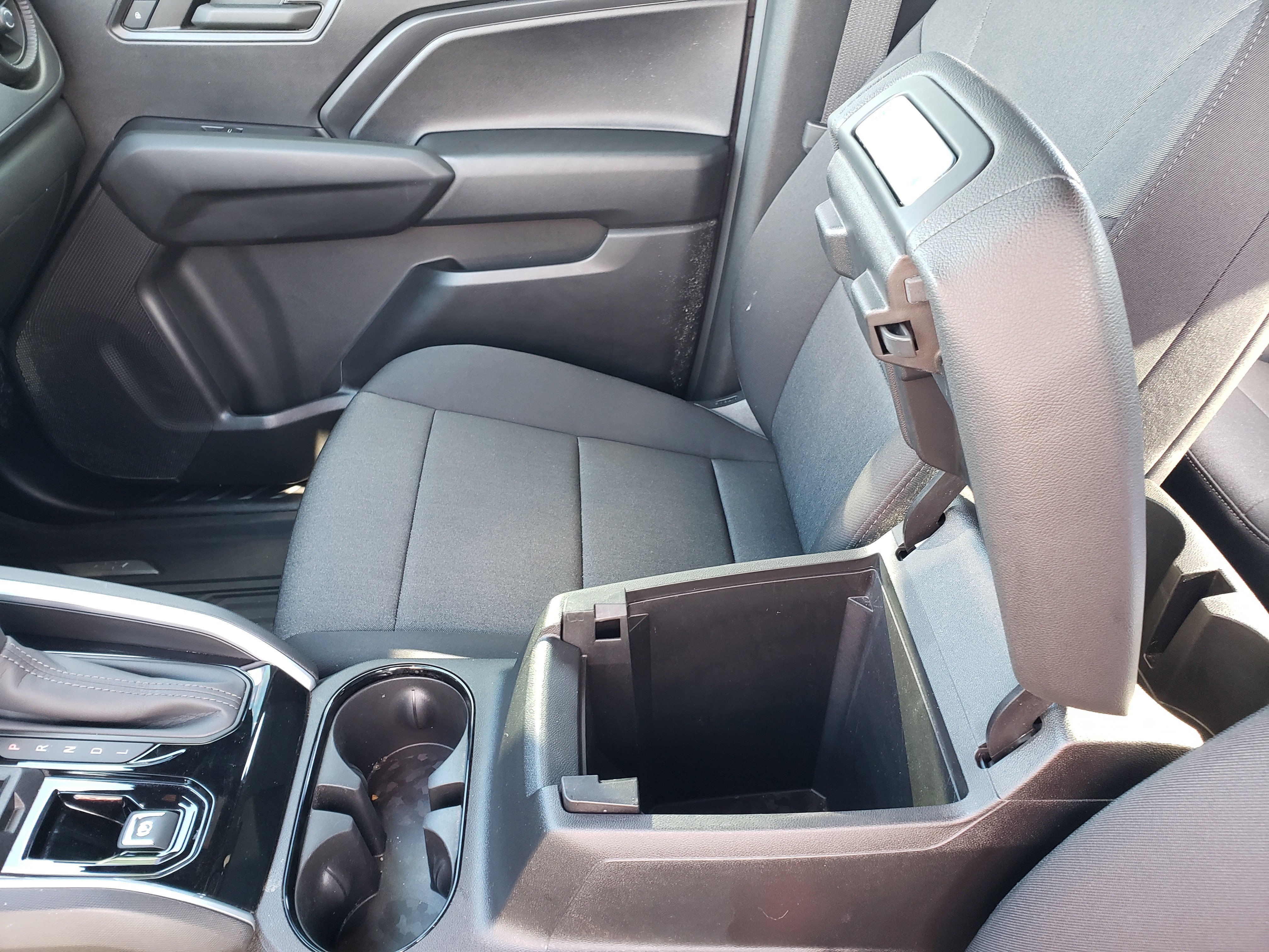 Used 2023 Chevrolet Colorado W/T w/ Advanced Trailering Package image 28