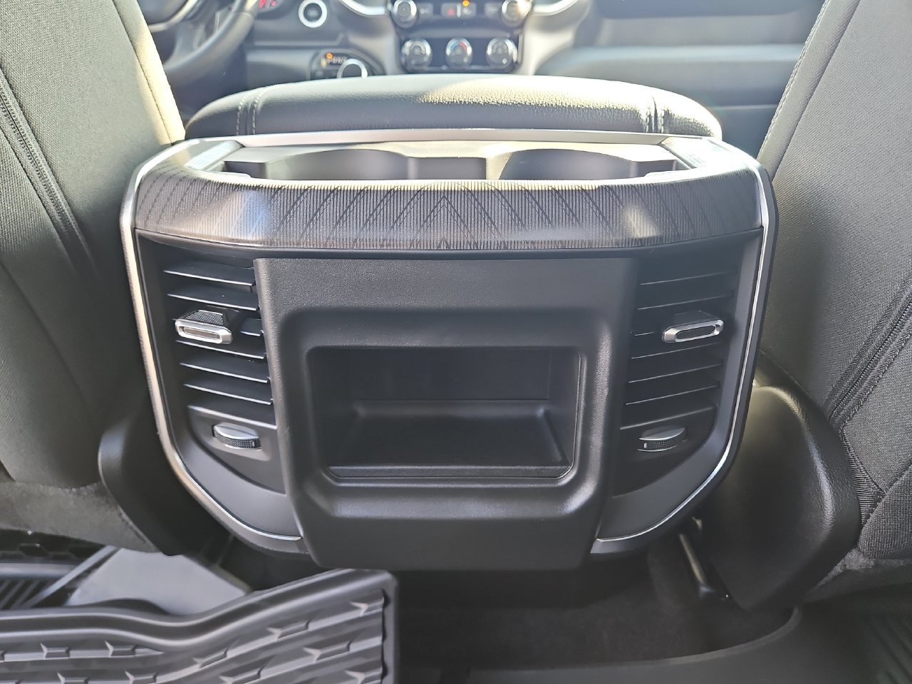 New 2026 RAM 1500 Big Horn w/ Night Edition AWD/4WD image 15