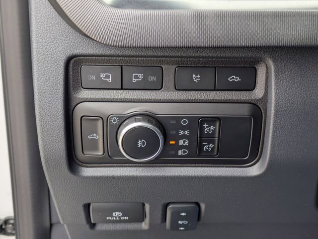 Used 2024 Ford F250 Platinum w/ FX4 Off-Road Package image 24