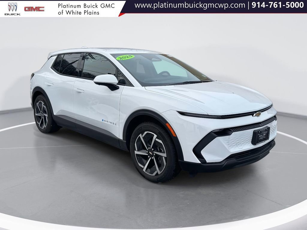 Used 2025 Chevrolet Equinox EV LT w/ Comfort Package image 1