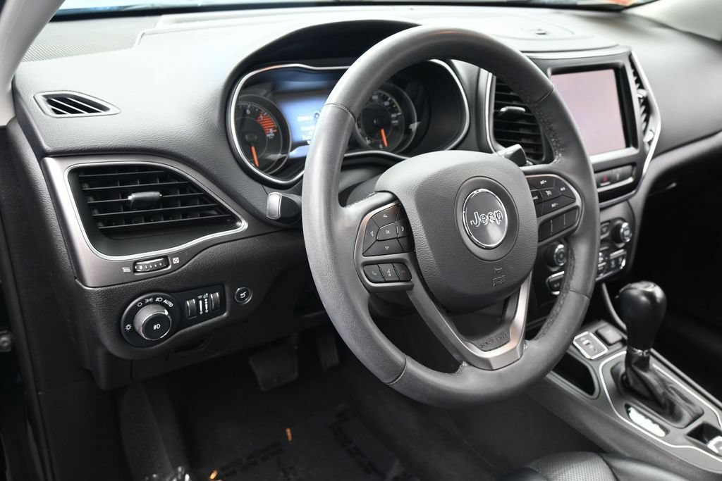 Used 2022 Jeep Cherokee Latitude Lux FWD image 15