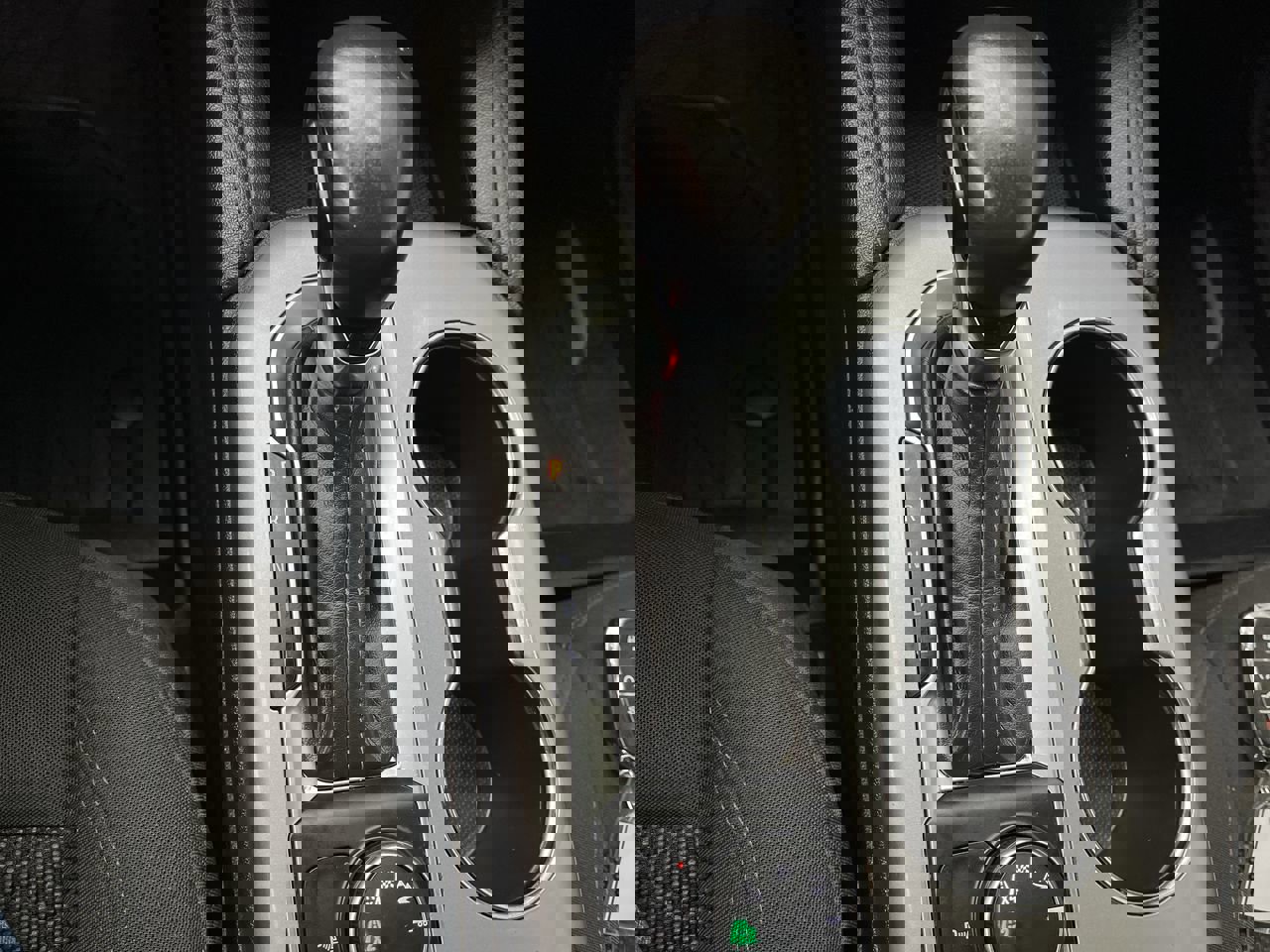 Used 2019 Chevrolet Blazer LT image 24